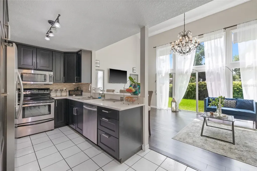 4265 Brentwood Park Creek Tampa FL 33624