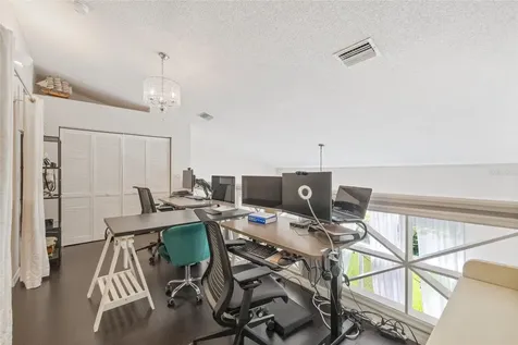 4265 Brentwood Park Creek Tampa FL 33624
