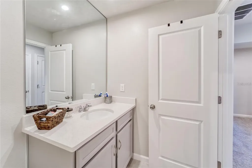 11540 Rolling Green Drive Bradenton FL 34211