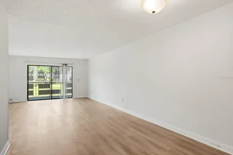 6070 80th Street N St Petersburg FL 33709