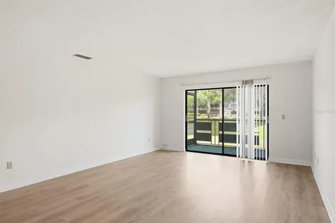6070 80th Street N St Petersburg FL 33709