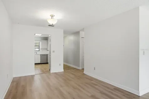 6070 80th Street N St Petersburg FL 33709