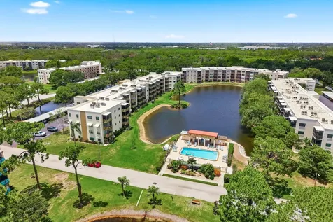 6070 80th Street N St Petersburg FL 33709