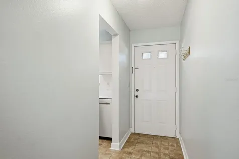 6070 80th Street N St Petersburg FL 33709