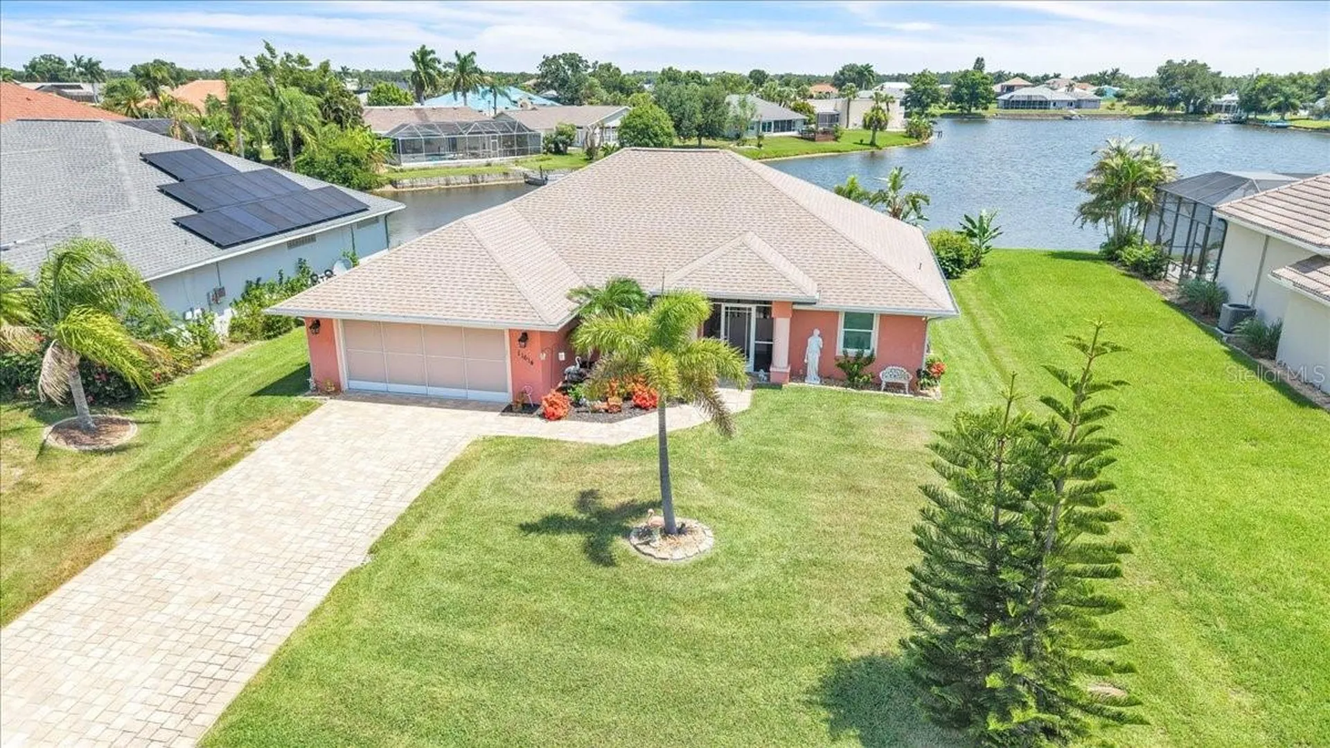 11614 SW Courtly Manor Drive Lake Suzy FL 34269