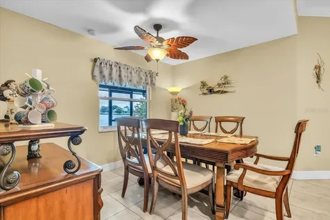 11614 SW Courtly Manor Drive Lake Suzy FL 34269