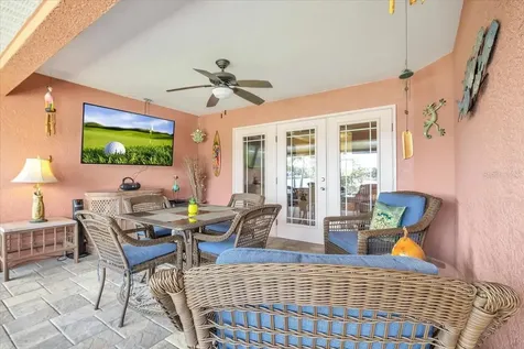 11614 SW Courtly Manor Drive Lake Suzy FL 34269