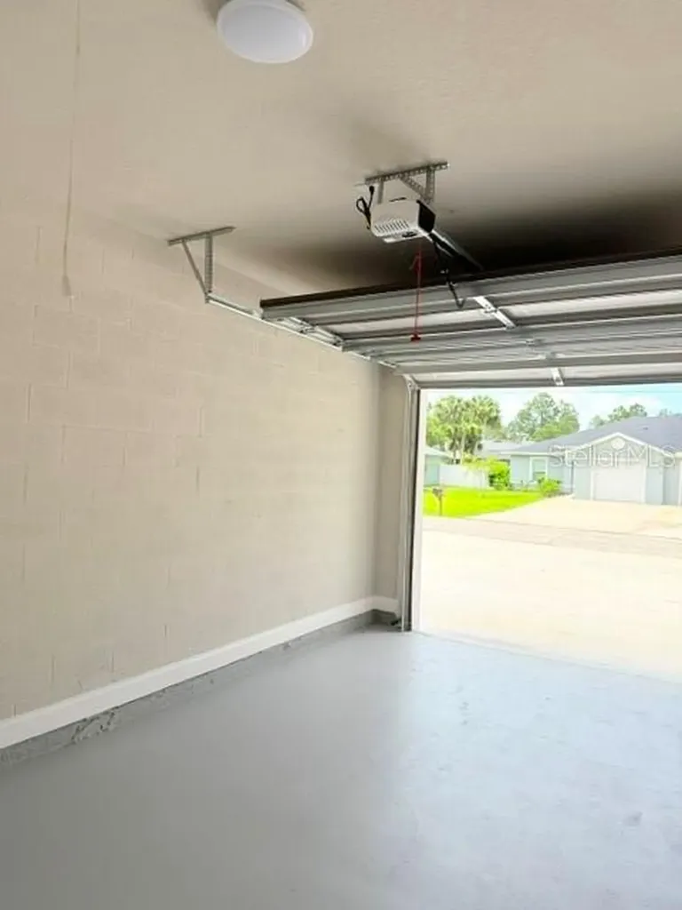 29 Slumber Path Palm Coast FL 32164