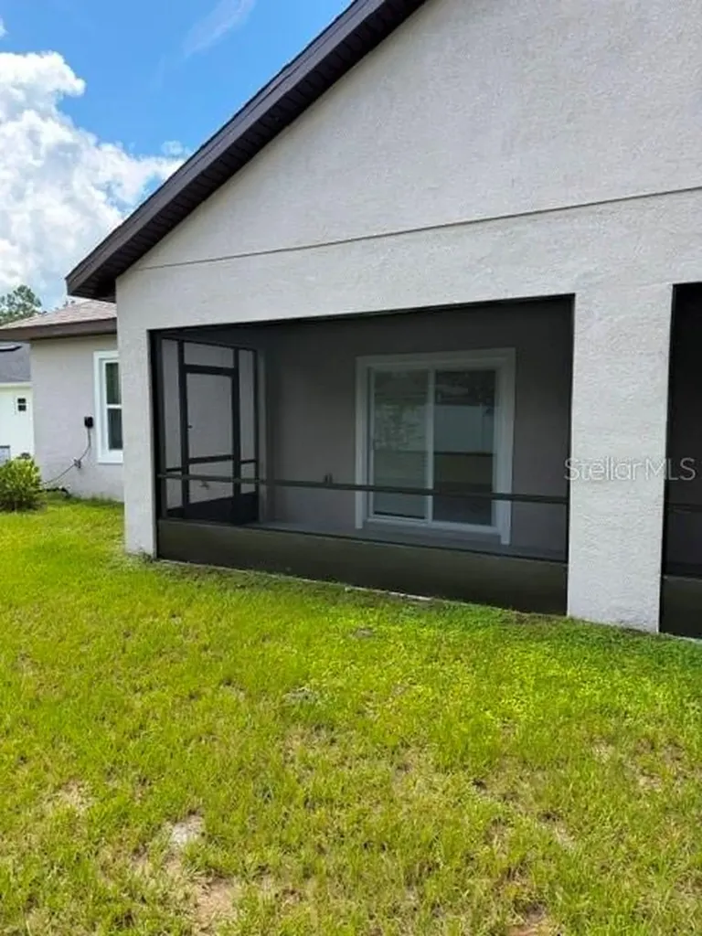 29 Slumber Path Palm Coast FL 32164