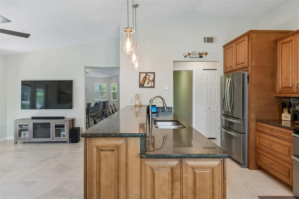 2521 Gulfbreeze Circle Palm Harbor FL 34683
