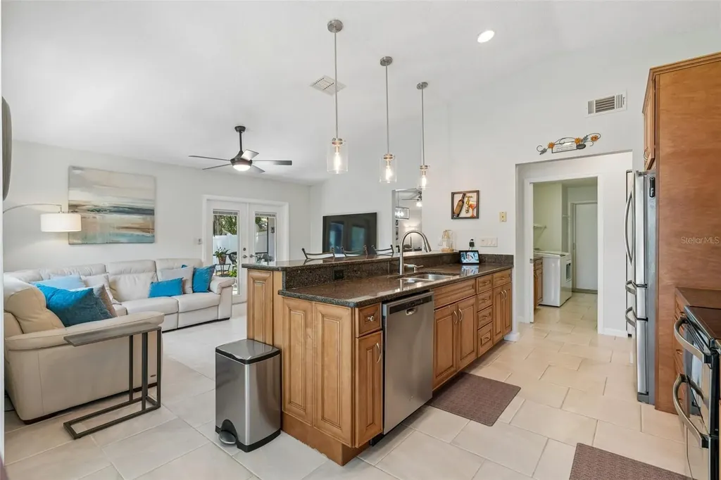 2521 Gulfbreeze Circle Palm Harbor FL 34683