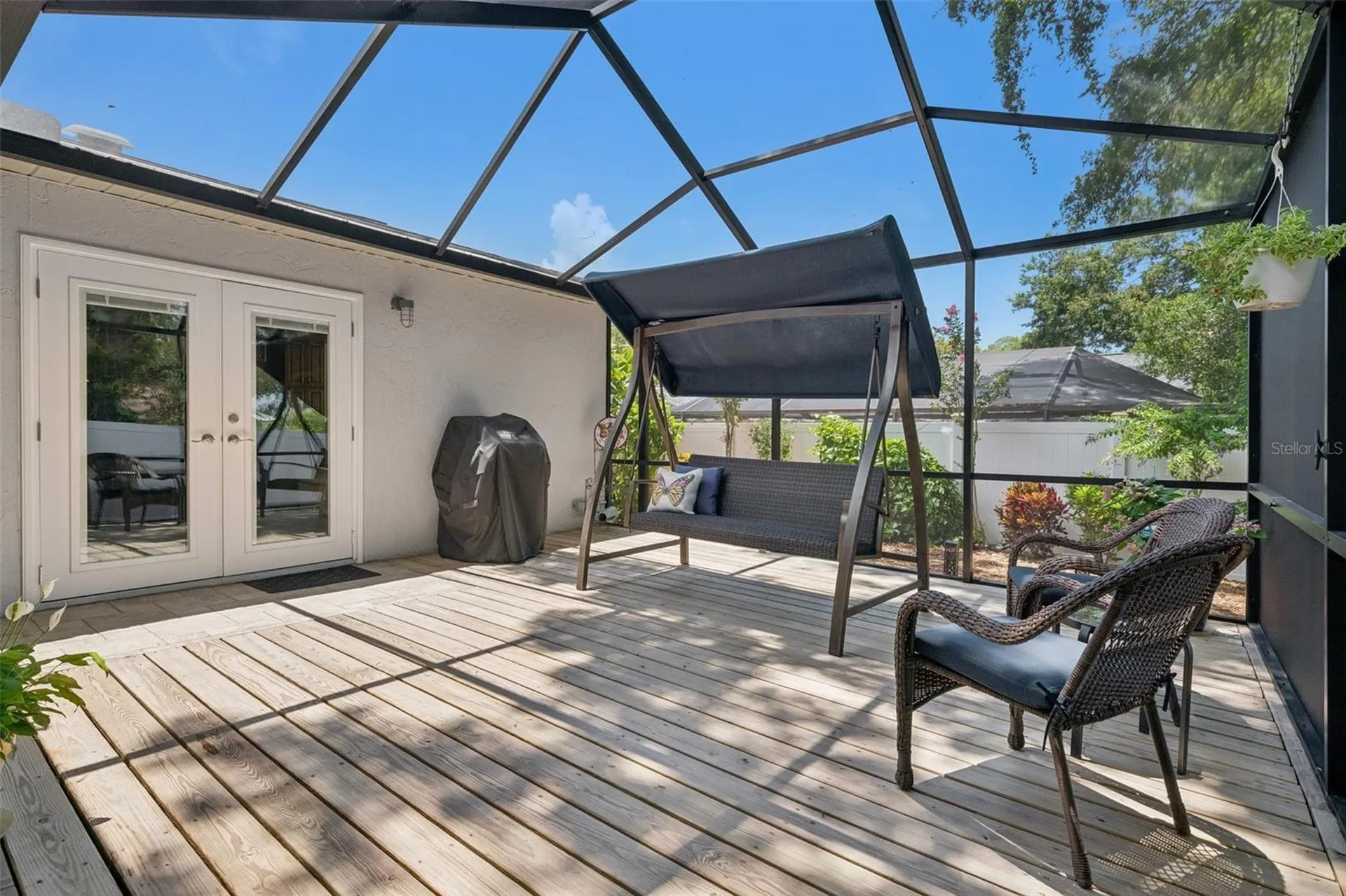2521 Gulfbreeze Circle Palm Harbor FL 34683