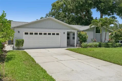 2521 Gulfbreeze Circle Palm Harbor FL 34683