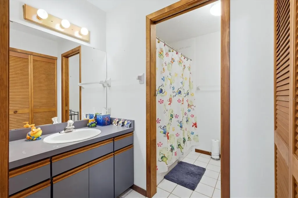1063 Greystone Lane Sarasota FL 34232