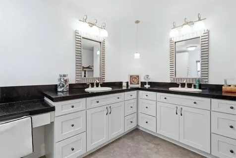 1063 Greystone Lane Sarasota FL 34232