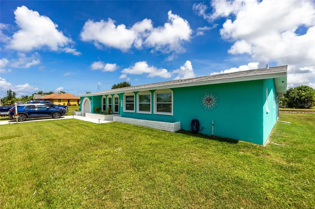 219 Caddy Road Rotonda West FL 33947