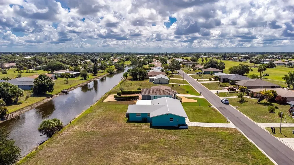 219 Caddy Road Rotonda West FL 33947