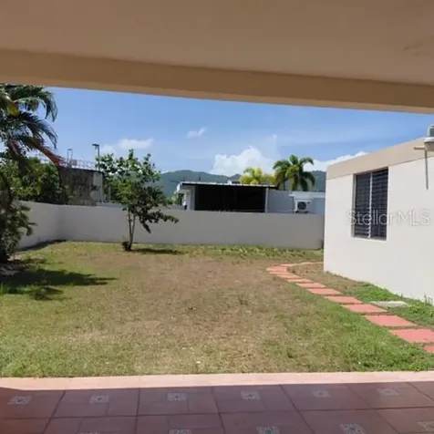 Geranio St. #J-10 Llanos De Gurabo Dev. Gurabo PR 00778