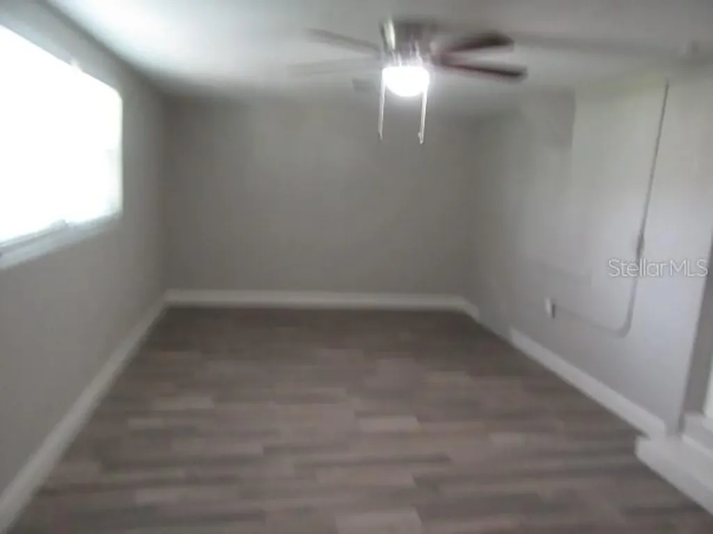 14402 13th Street Dade City FL 33523