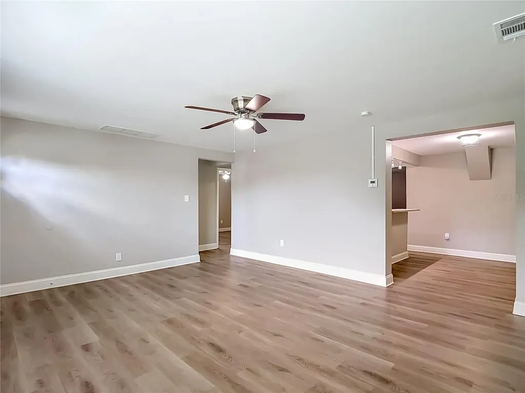14402 13th Street Dade City FL 33523