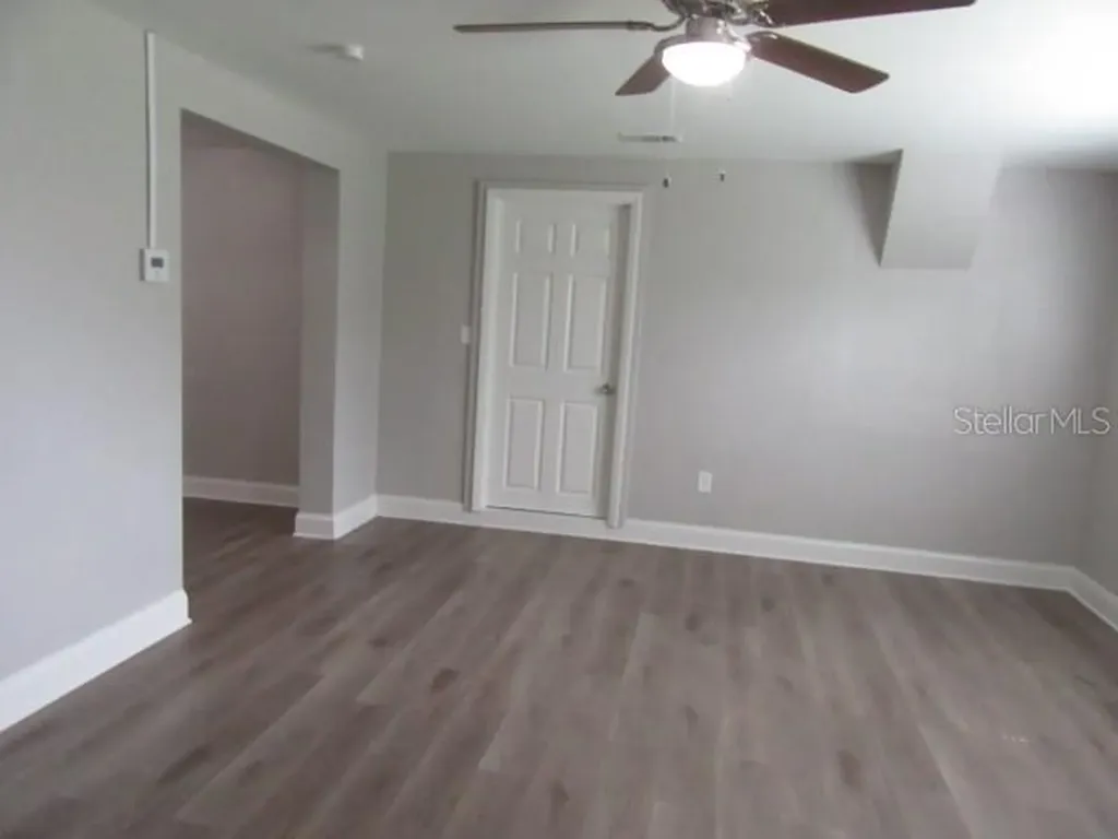 14402 13th Street Dade City FL 33523