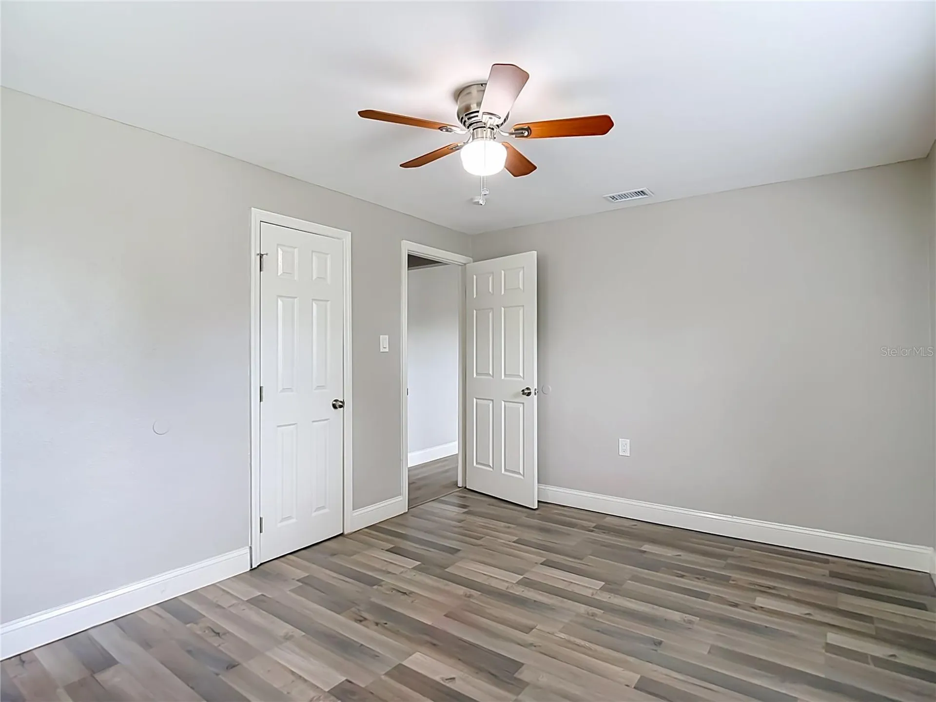 14402 13th Street Dade City FL 33523