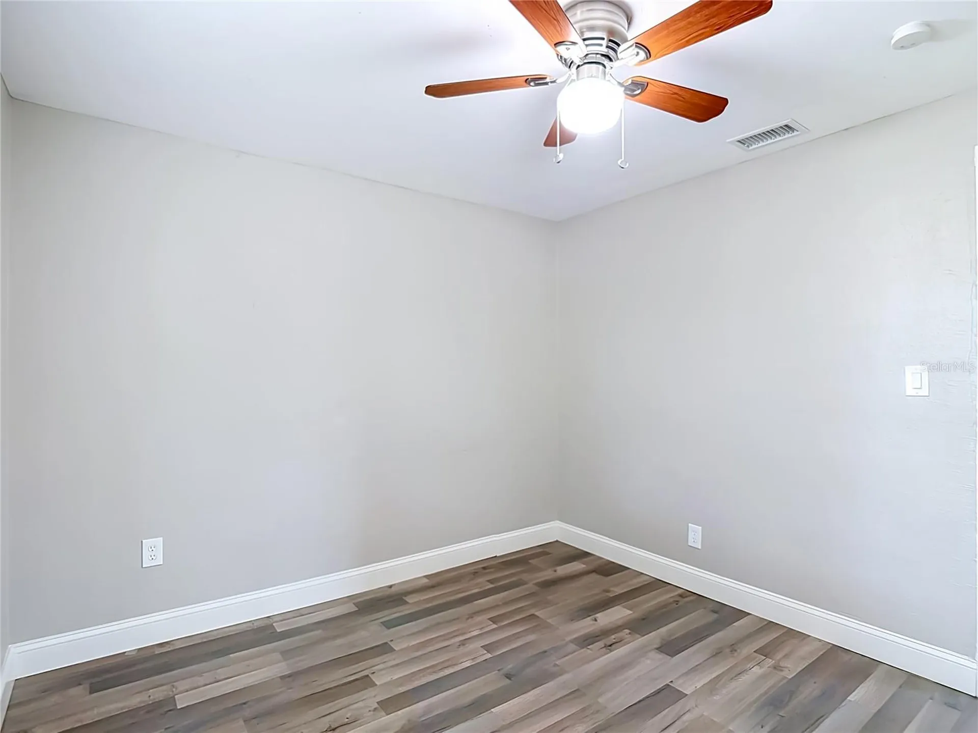 14402 13th Street Dade City FL 33523