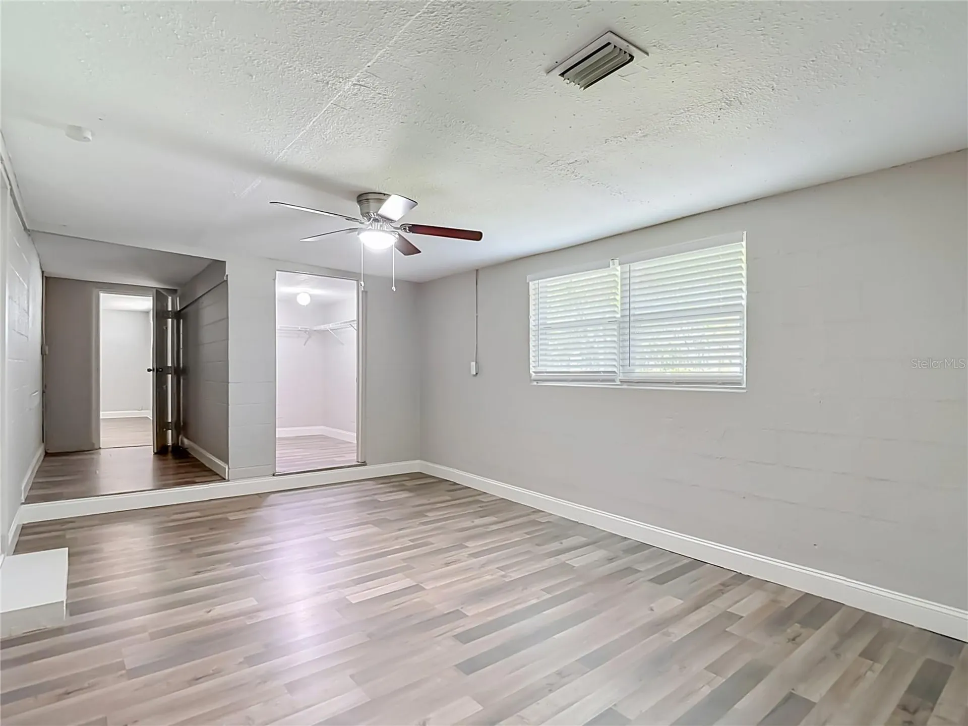 14402 13th Street Dade City FL 33523