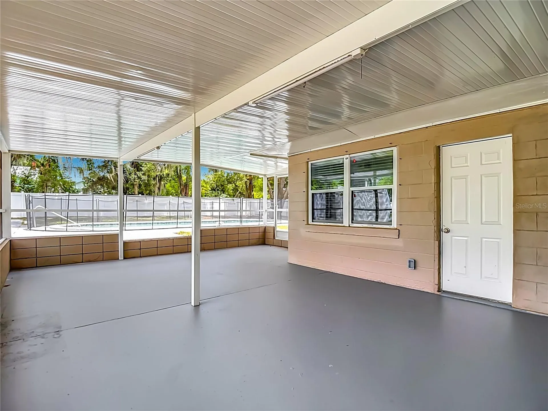 14402 13th Street Dade City FL 33523