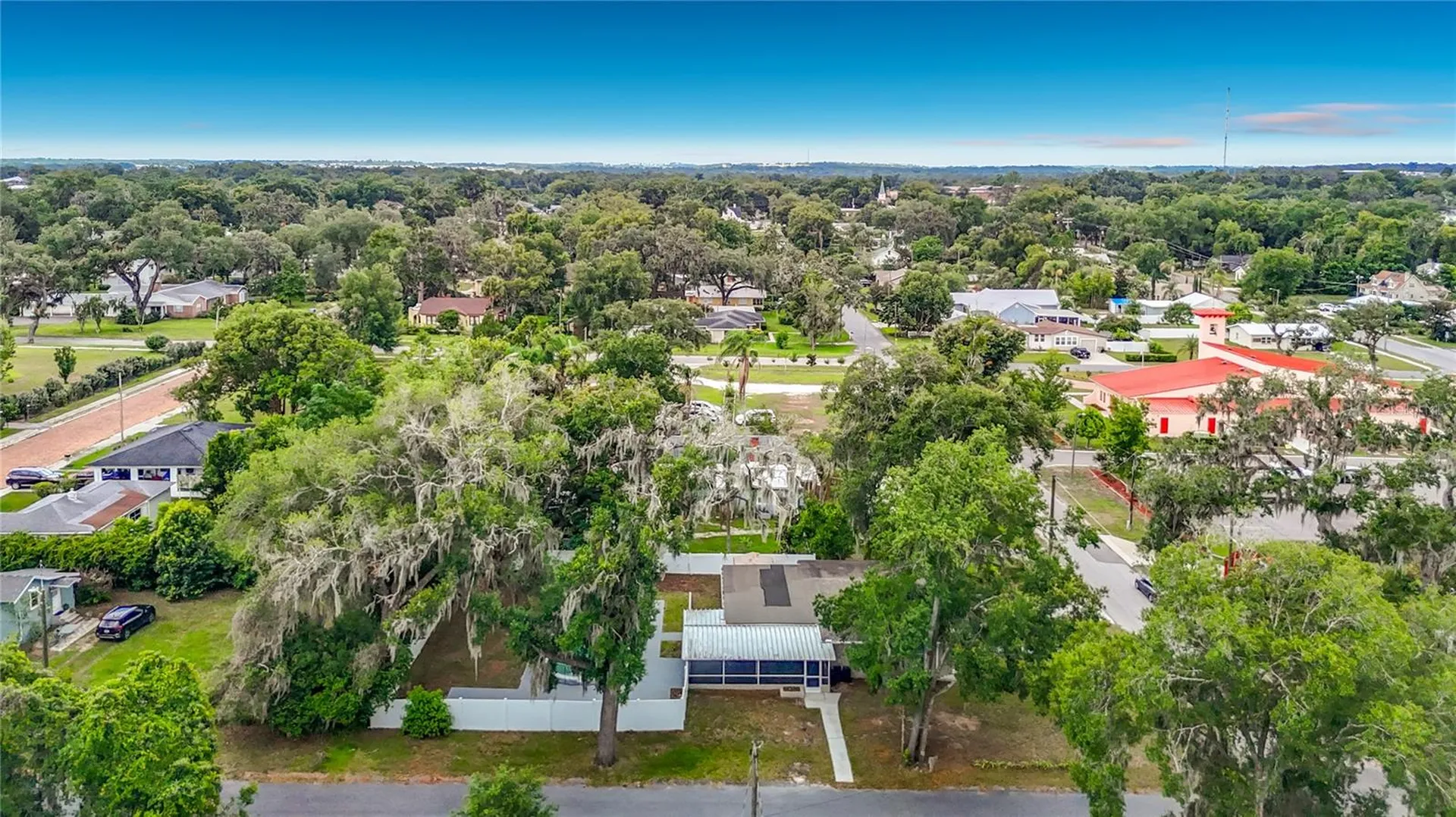14402 13th Street Dade City FL 33523