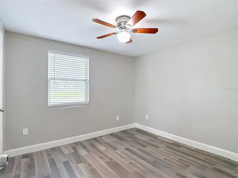 14402 13th Street Dade City FL 33523