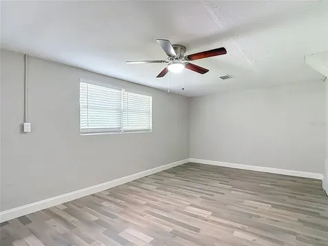 14402 13th Street Dade City FL 33523