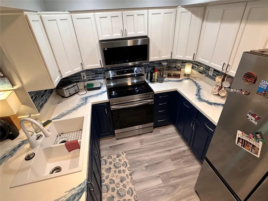 9470 Joel Drive Seminole FL 33777