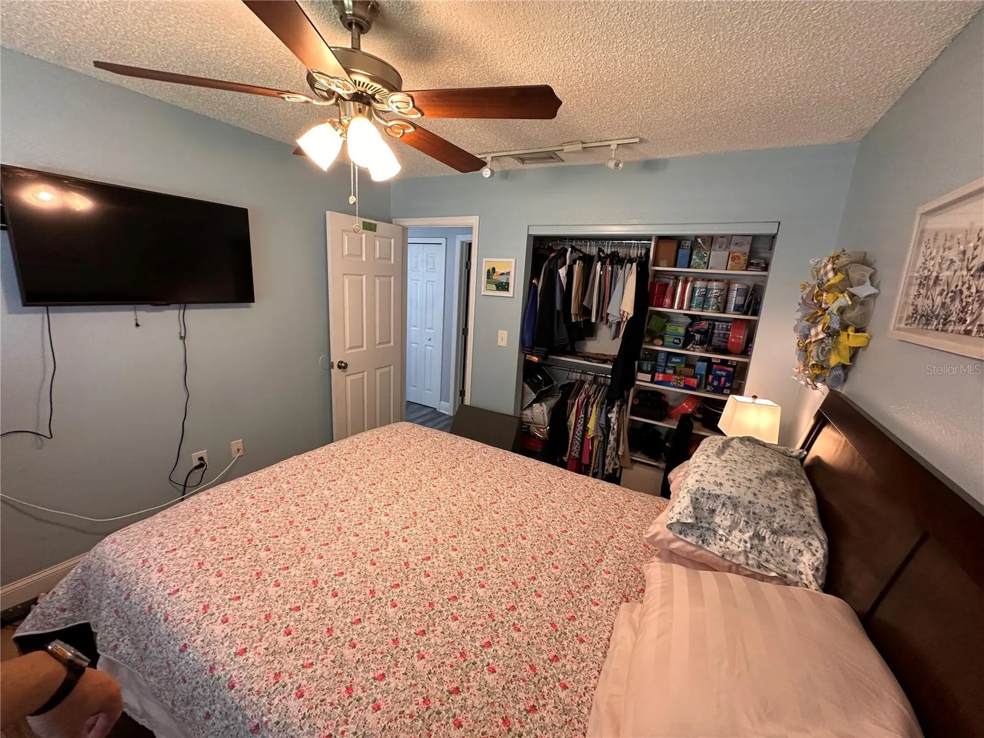 9470 Joel Drive Seminole FL 33777