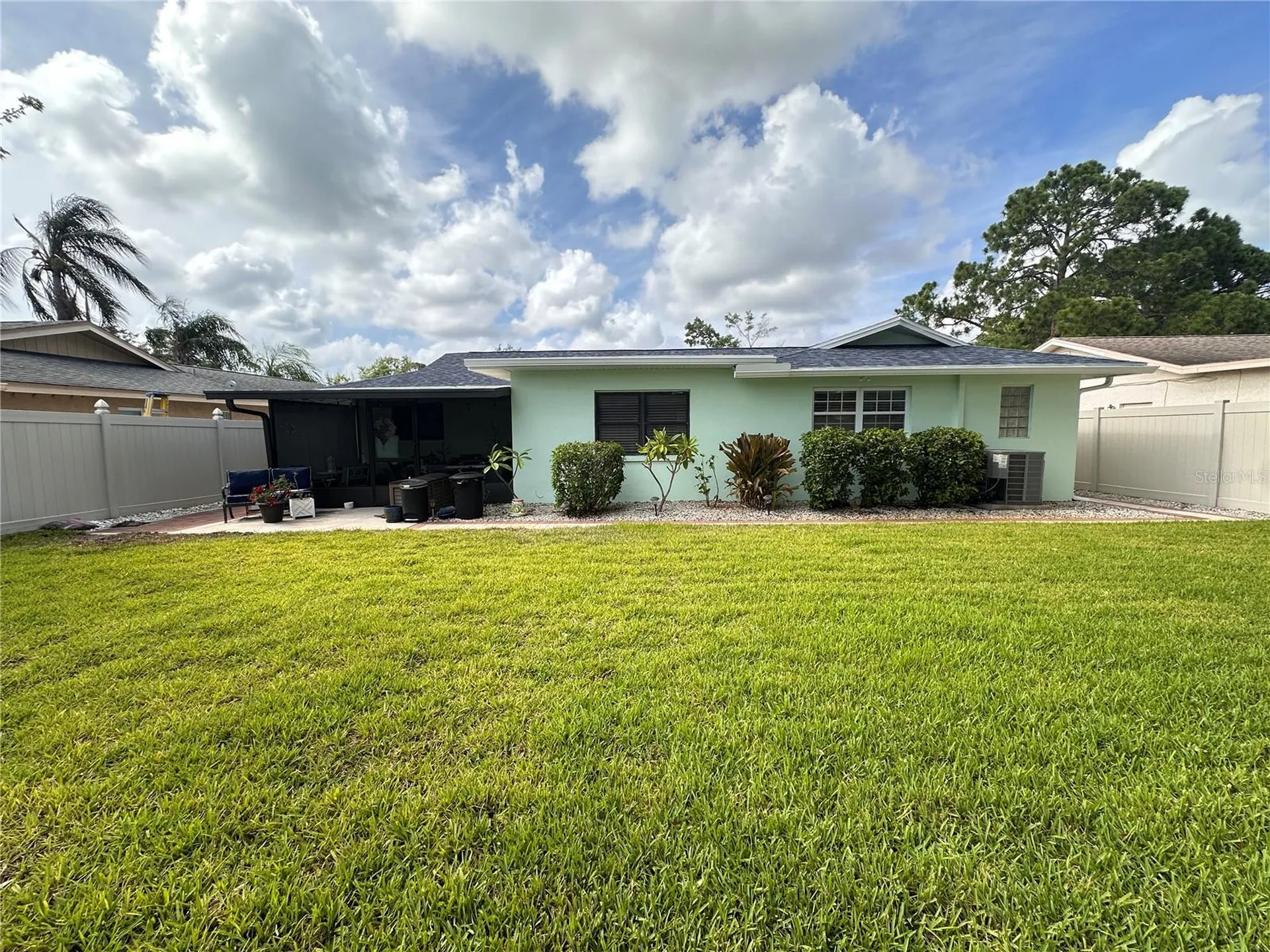 9470 Joel Drive Seminole FL 33777