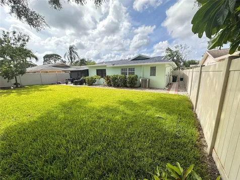 9470 Joel Drive Seminole FL 33777