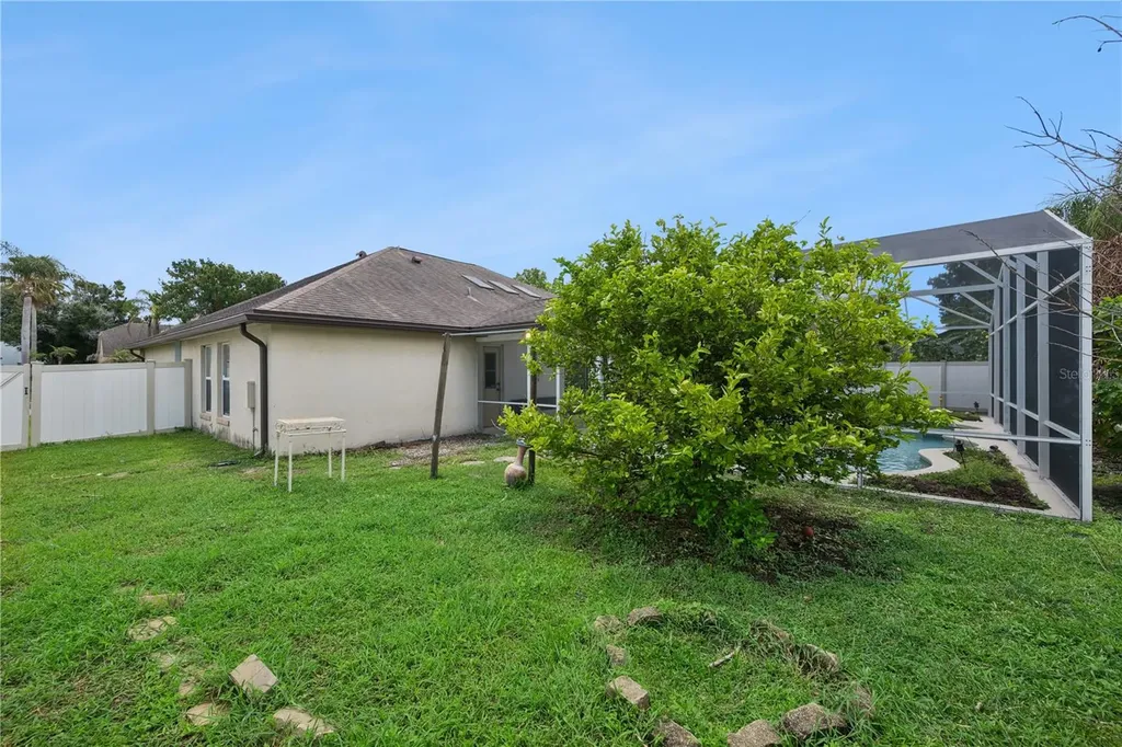 2818 Hoffman Drive Orlando FL 32837