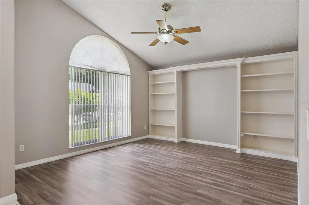 2818 Hoffman Drive Orlando FL 32837