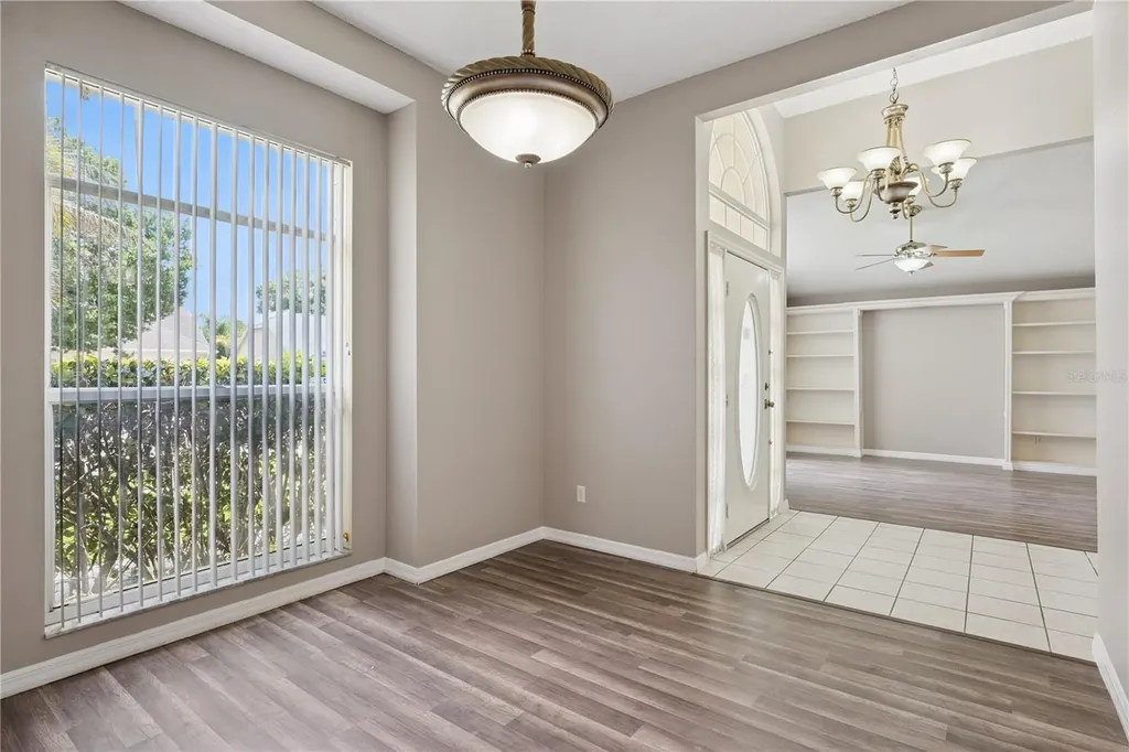2818 Hoffman Drive Orlando FL 32837