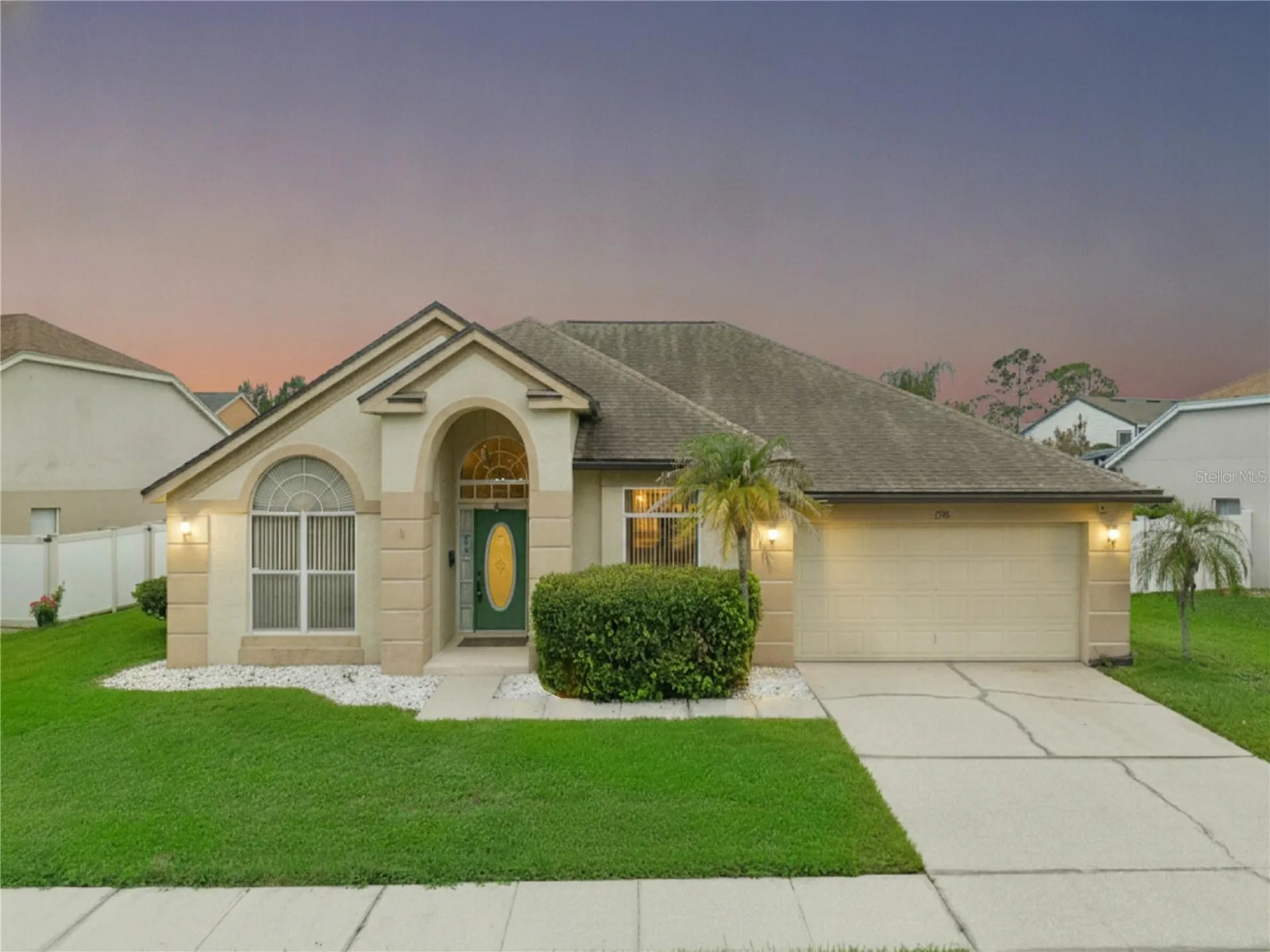 2818 Hoffman Drive Orlando FL 32837