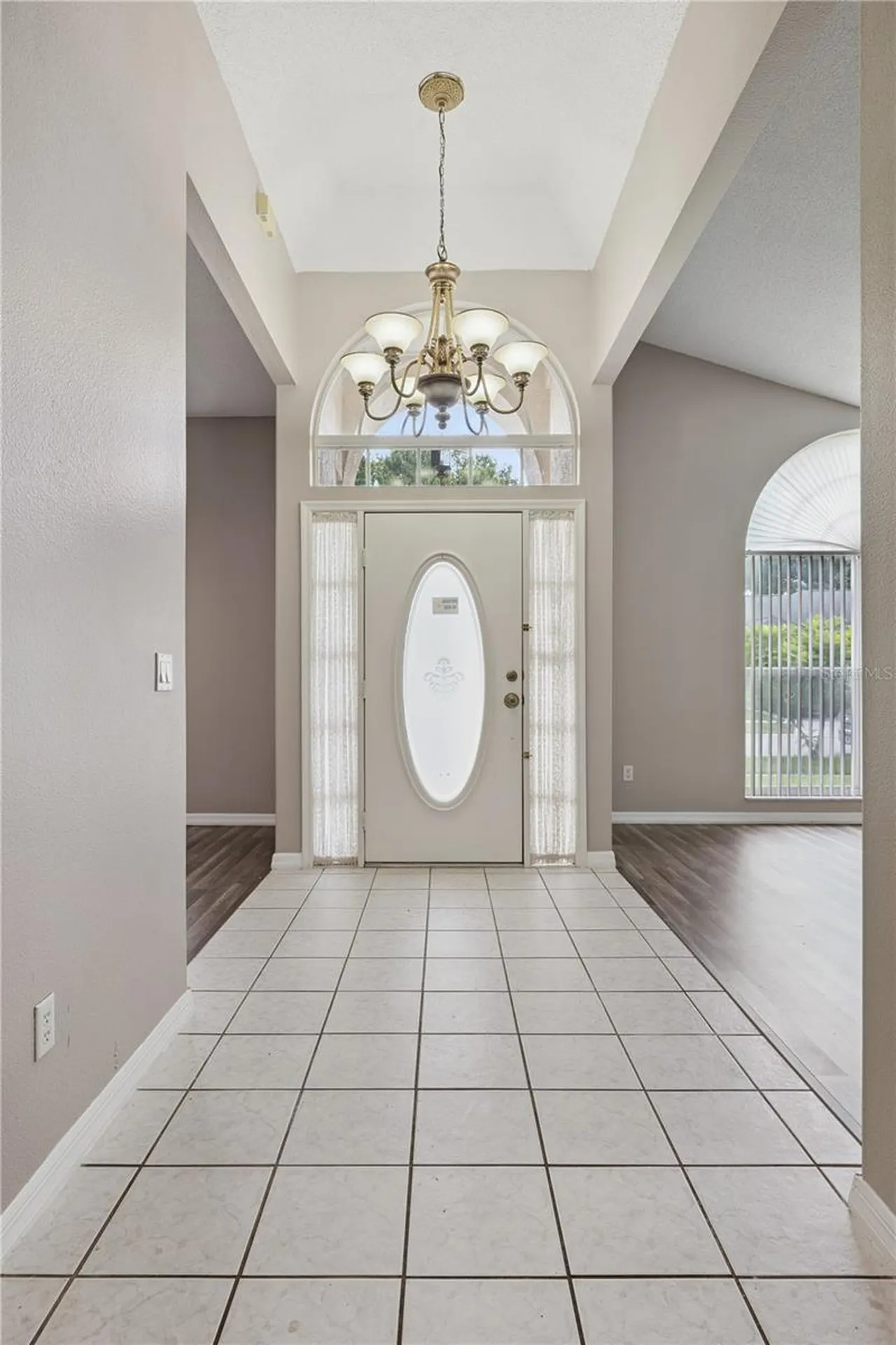 2818 Hoffman Drive Orlando FL 32837