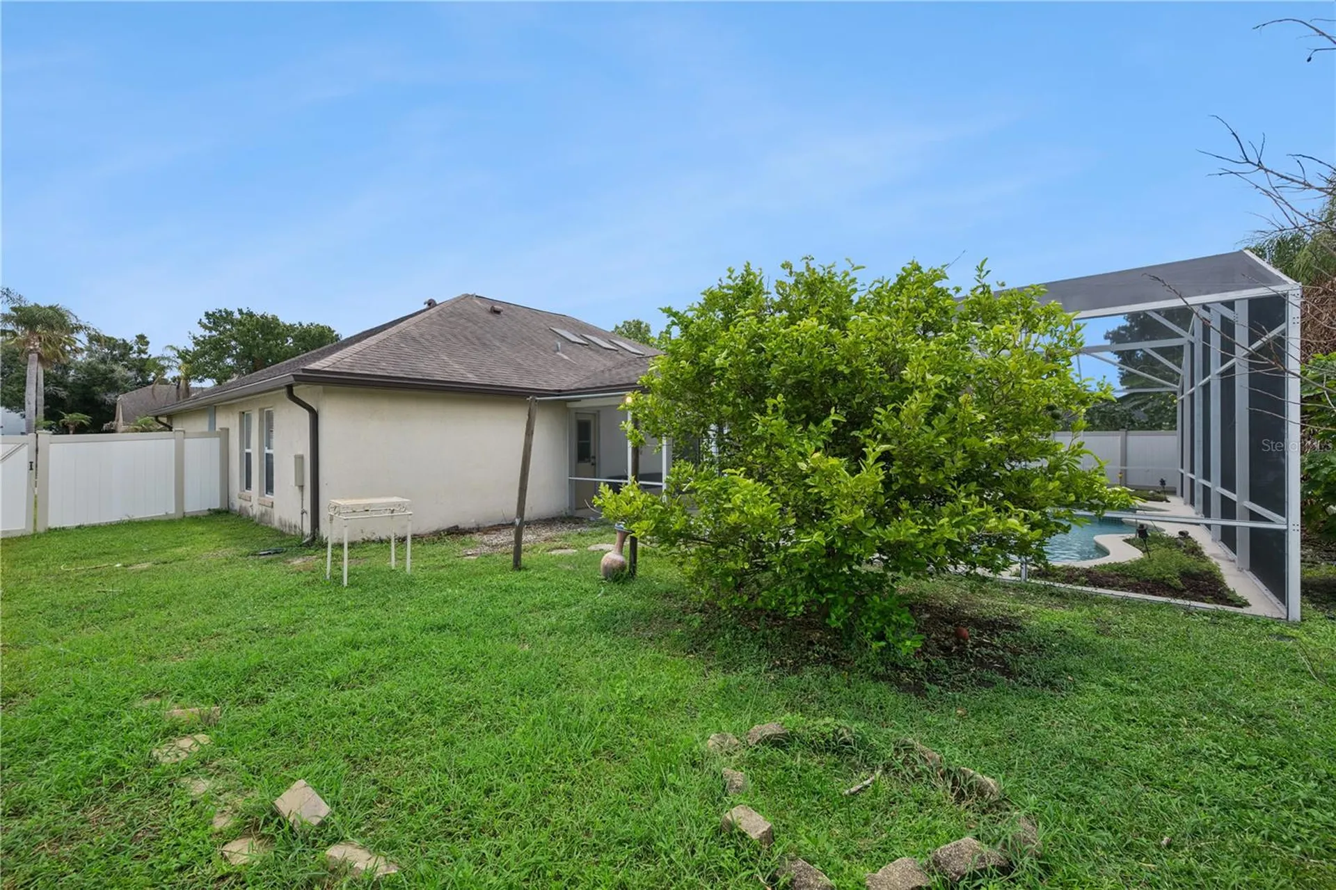 2818 Hoffman Drive Orlando FL 32837