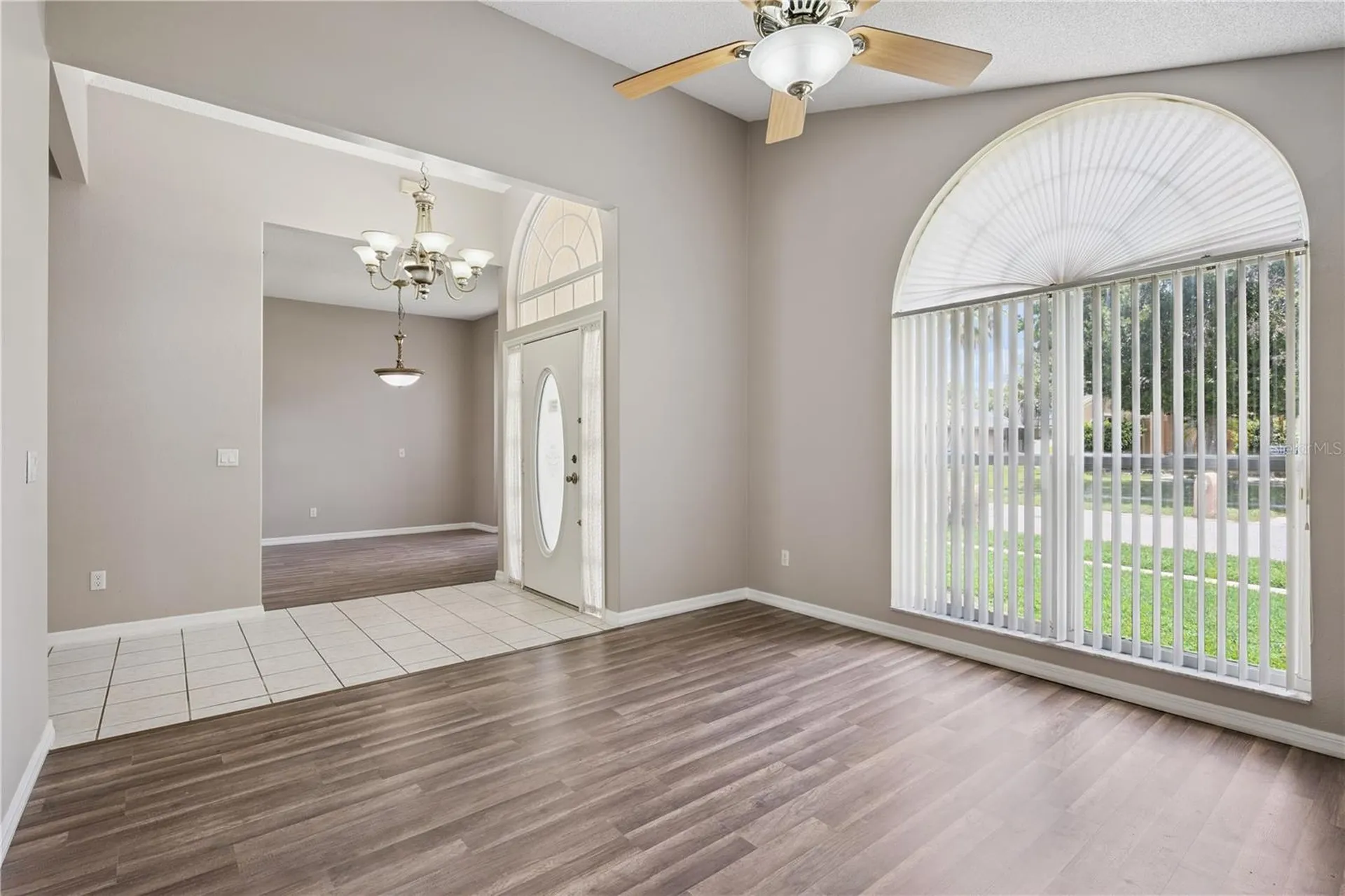2818 Hoffman Drive Orlando FL 32837