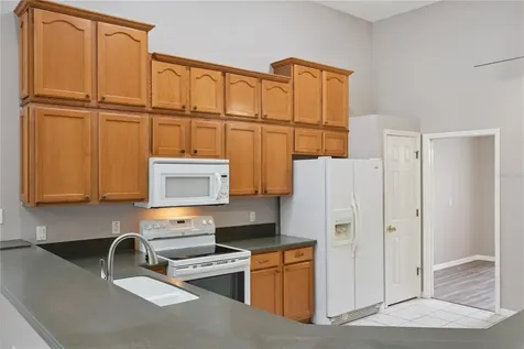 2818 Hoffman Drive Orlando FL 32837