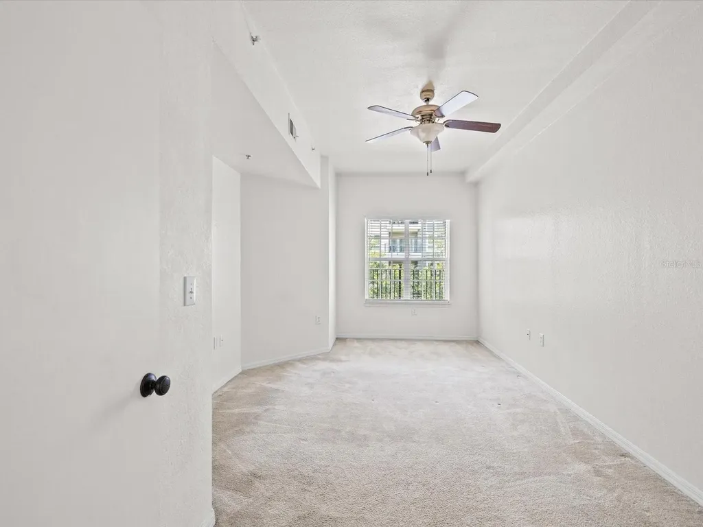 200 4th Avenue S St Petersburg FL 33701