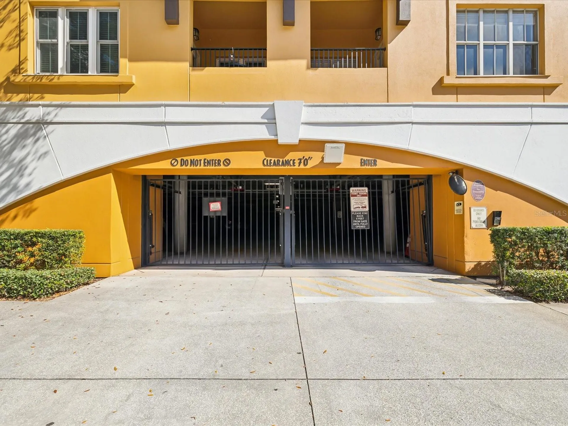 200 4th Avenue S St Petersburg FL 33701