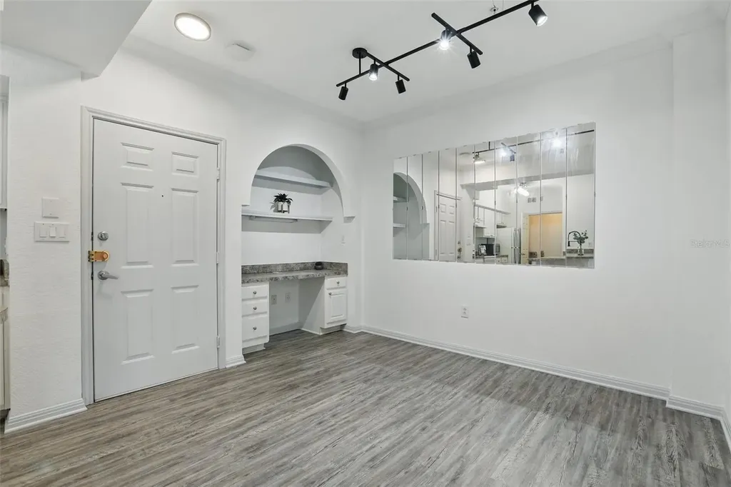 911 N Orange Avenue Orlando FL 32801