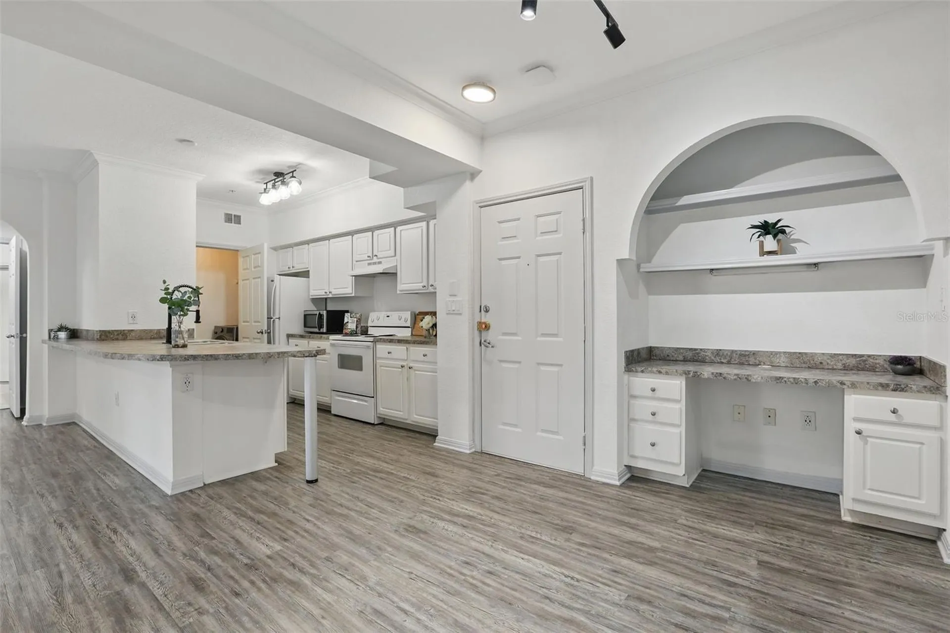 911 N Orange Avenue Orlando FL 32801