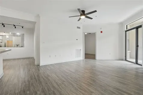 911 N Orange Avenue Orlando FL 32801