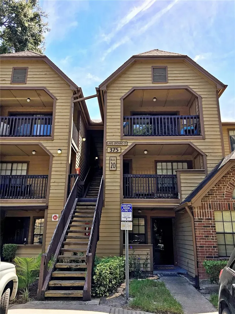 375 Lake Ontario Court Altamonte Springs FL 32701